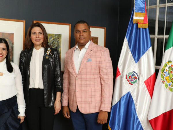 RD fortalece relaciones comerciales y de inversión con México