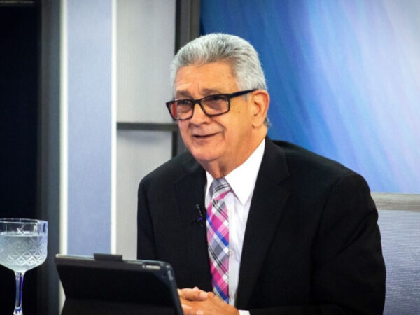 Director de Presupuesto resalta ahorro del gobierno de hasta un 90% en equipos, publicidad, prendas de vestir, eventos y viáticos