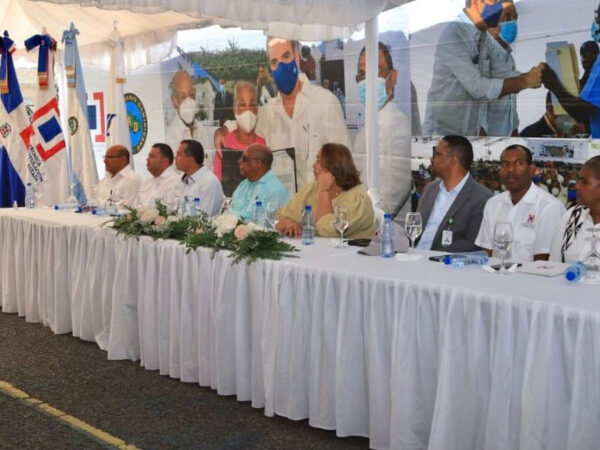 Gobierno inicia en Haina Plan de Titulación de Terrenos