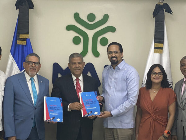 Gabinete de Innovación presenta Política Nacional de Innovación 2030 al MAP y sus implicaciones para la administración pública