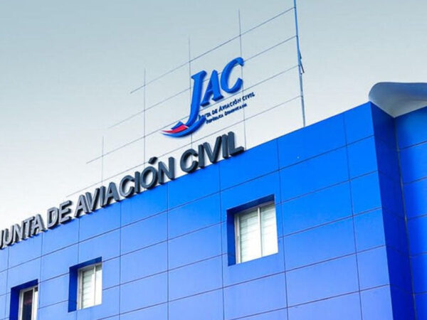 Flujo de pasajeros movilizados en mayo por aeropuertos superó 1.2 millones