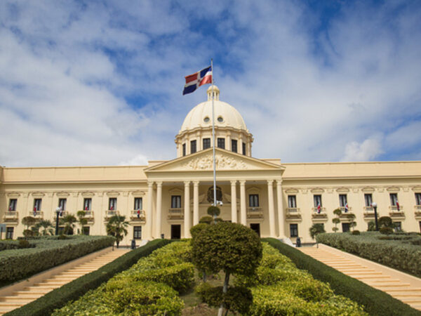 Presidente Abinader emite decreto que declara de interés nacional la intervención y establecimiento de nuevos museos