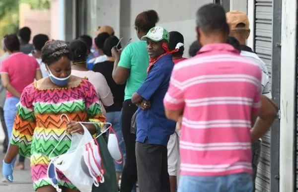 Salud Pùblia dice es muy temprano para hablar de una nueva ola de Covid-19