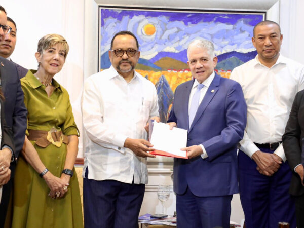 Poder Ejecutivo deposita en el Congreso Nacional proyecto de ley de la jurisdicción contenciosa administrativa