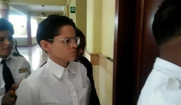 Imponen tres meses de prisiòn preventiva contra acusada de red que estafò a màs de  50 personass