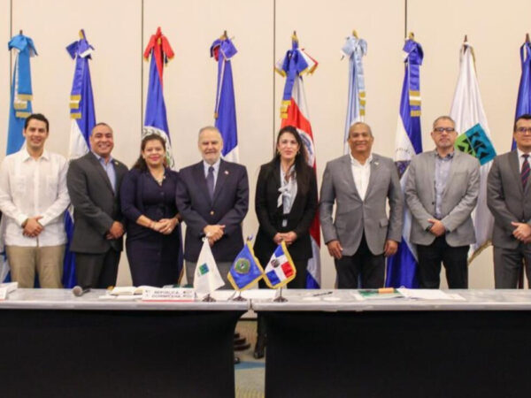 Ministros de Ambiente de Centroamérica y RD buscan fortalecer el financiamiento climático en la CCAD