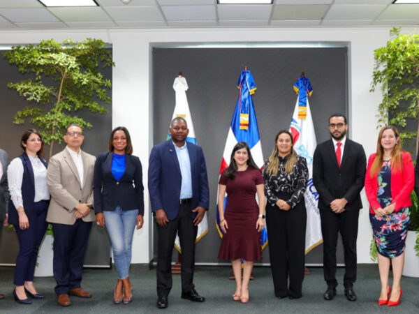 ProDominicana y Ayuntamiento Municipal de Guayacanes acuerdan impulsar atracción y expansión de Inversión Extranjera Directa
