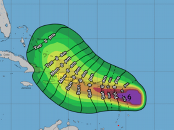 El Centro Nacional de Huracanes advierte que la tormenta tropical Fiona se fortalerà tras su paso por el territorio nacional