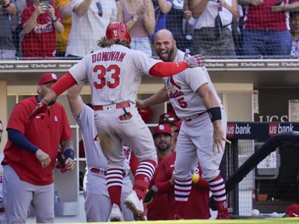 La presiòn se apodera del dominicano Arbet Pujols tras conectar 698 jonrones
