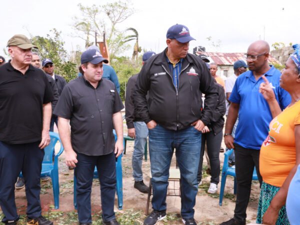Gobierno brinda asistencia a familias afectadas por huracán Fiona en Samaná y María Trinidad Sánchez