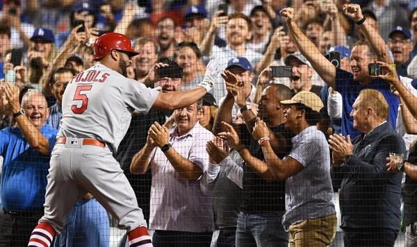 Adriàn Beltrè le dio apoyo a Pujols en toda la serie contra los Dodgers de Los Àngeles para ser parte de esa historia
