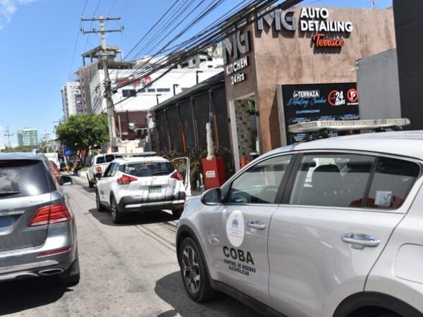 El COBA y Ministerio Pùblico cierran MG kitchen donde fue muerta una persona en la madrugada de este lunes