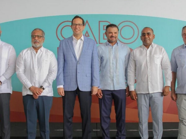 Anuncian el inicio de los vuelos domésticos desde el aeropuerto La Isabela hasta el aeródromo de Cabo Rojo