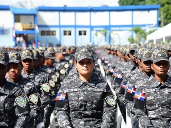 Abinader encabeza en este viernes acto de graduaciòn de 191 rasos conscriptos de la Policia Nacional