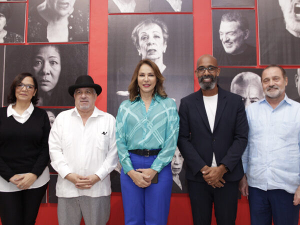 Ministerio de Cultura inaugura exposición fotográfica “101 emociones de actores dominicanos”