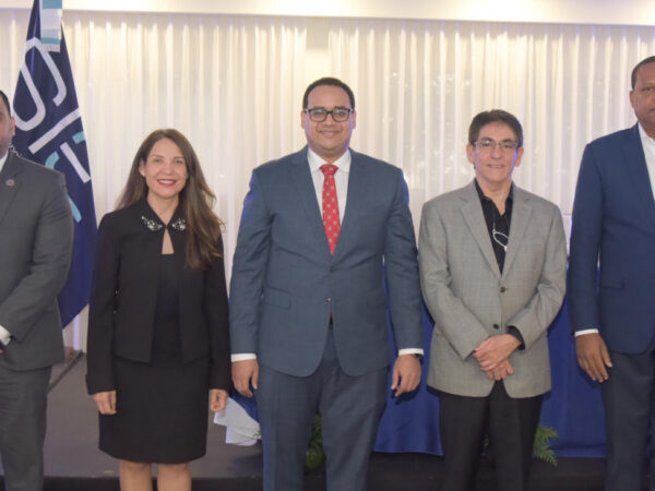 Superintendencia de Electricidad realiza audiencia pública para conocer propuesta modificación reglamento de reclamos