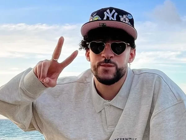 Apple Music elige a Bad Bunny como Artista del Año