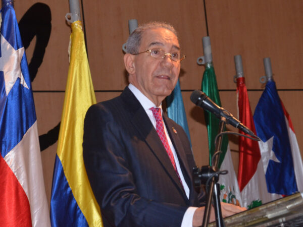 Ministro del MESCyT asegura Gobierno trabaja para encarar desafíos de la Cuarta Revolución Industrial