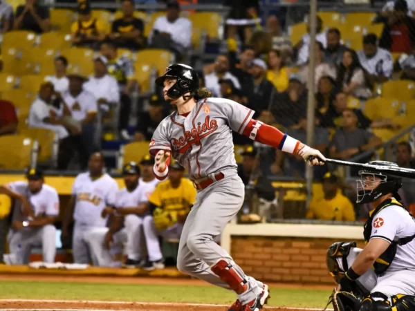 Peter O´Brien en el ojo del huracán tras bajo rendimiento con el Escogido