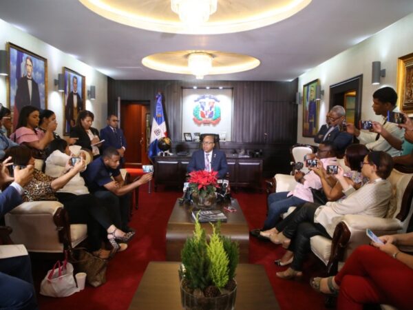 Presidente Càmara de Diputados, Alfredo Pacheco llama a dominicanos apoya el censo