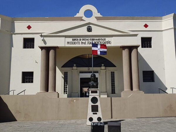 Ministerio de la Mujer presentará recomendaciones para garantizar paridad de género en la Ley Orgánica del Régimen Electoral