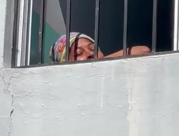 Yo no me voy de aquì sin mi hija: dice madre de niña que fue robada de la Maternidad de Los Mina