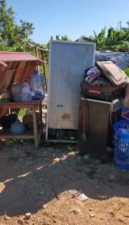 Ladrones vestidos de policìa dejan sin nada a familias humildes en la comunidad de jericò, Santo Domingo Este