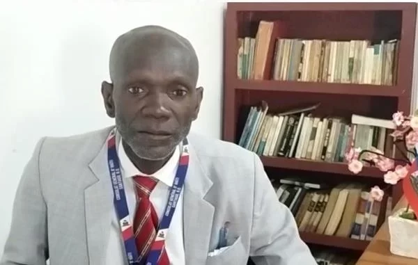 Lìder haitiano denuncia que tres de sus compatriotas estàn desaparecidos en derrumbe edificio en la Vega