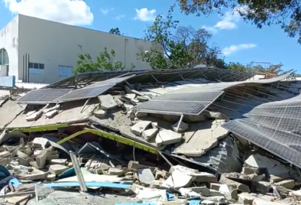 Se desploma edificio de una tienda en la Vega todavìa no se han reportados victimas