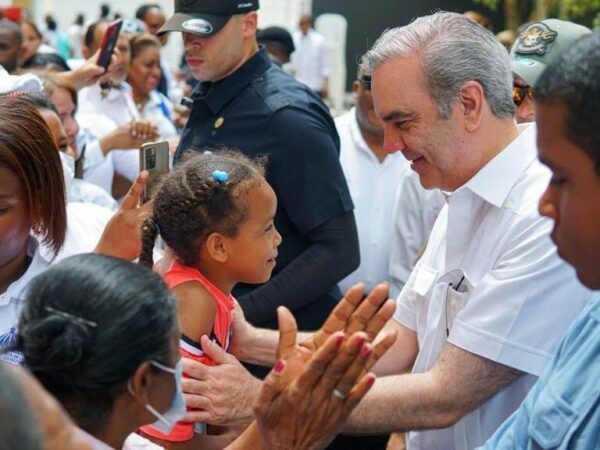 Presidente Abinader visita este fin de semana varias provincias del Cibao