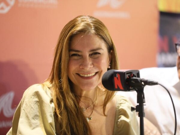 Carolina Mejìa puntera como alcaldesa en encuesta de unos 17 paìses con un porcentaje de 74 % a su favor