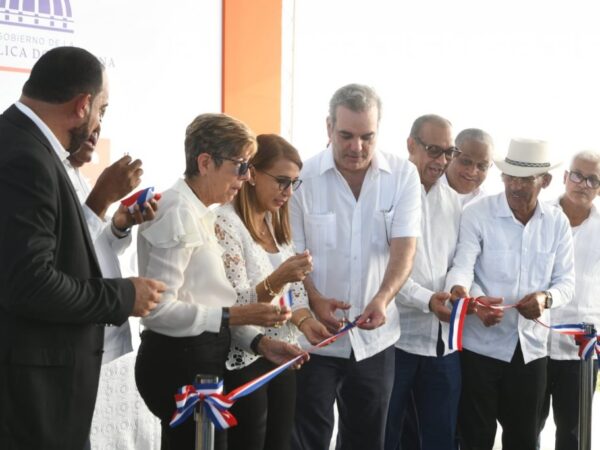 Presidente Abinader dice: hasta el dìa de hoy hemos entregado ocho obras a la provincia de Puerto Plata