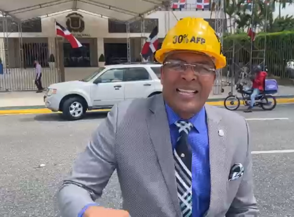 Diputado Botello ratifica llamado a manifestaciòn el 27 de febrero en los alrededores del Congreso Nacional