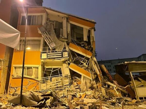 Embajador dominicano dice: hasta ahora no hay reporte de dominicanos afectados en Sismo en Turquìa