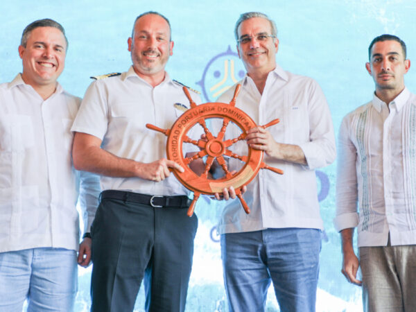 Presidente Abinader inaugura segunda etapa puerto de cruceros Taíno Bay en Puerto Plata