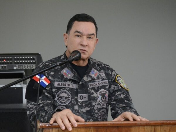 Director de la Policìa Nacional condena muerte de menor por agente de la instituciòn