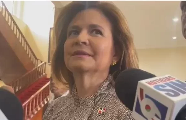 Raquel Peña "nosotros tenemos la responsabilidad de garantizar la paz social y seguridad de los dominicanos"