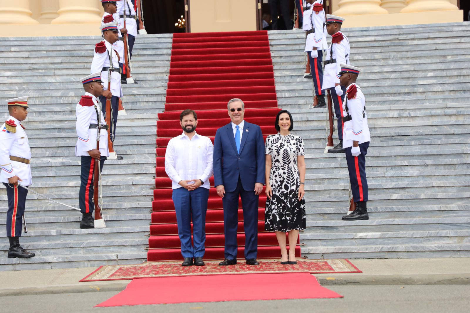Presidente Abinader recibe al mandatario de Chile, Gabriel Boric en el Palacio Nacional