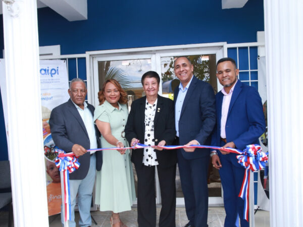 INAIPI e INDOTEL inauguran un CAIPI comunitario en Consuelo, San Pedro de Macorís
