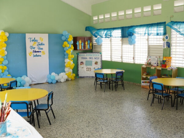 Ministerio de Educación entrega en San Cristóbal la octava aula específica para niños con autismo y discapacidad intelectual 2 de Marzo 2023 | 17:49