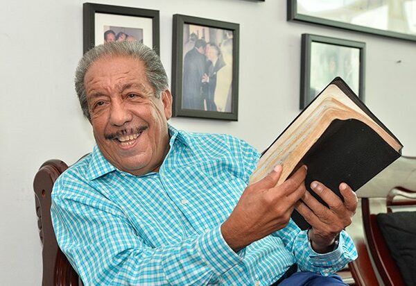 Dirigentes del PRD exhortan a Junior Santos trabajar para reposicionar a la organizaciòn polìtica