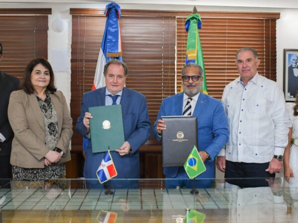 Brasil y Repùblica Dominicana firman protocolo de Servicios de Transporte Aèreo entre ambos paìses