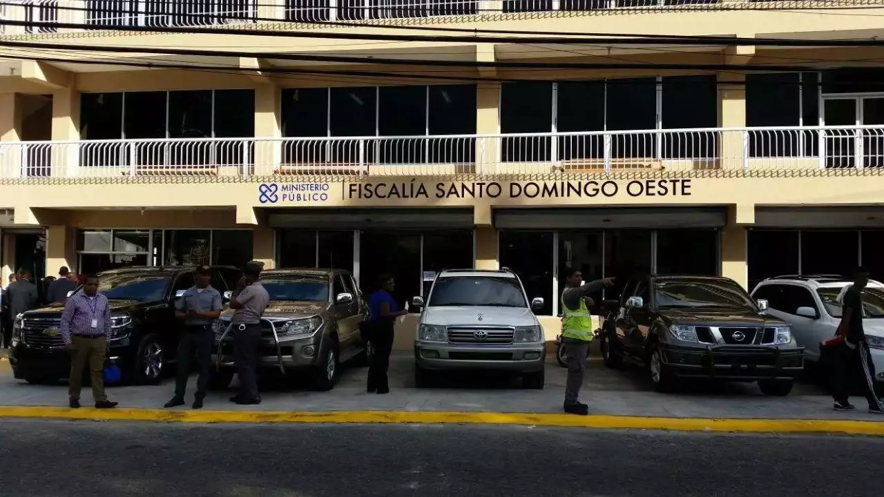 Madre haitiana se querella contra cabo del ERD por violaciòn a niña de 16 años