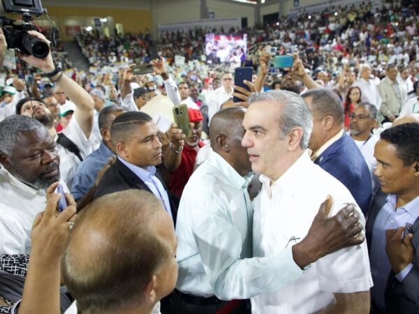 Abinader agotarà agenda de inauguraciòn y trabajo este domingo en Monte Plata y La Romana