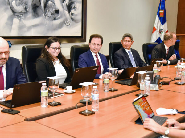 Misión del Fondo Monetario Internacional valora como positiva la gestión fiscal de República Dominicana