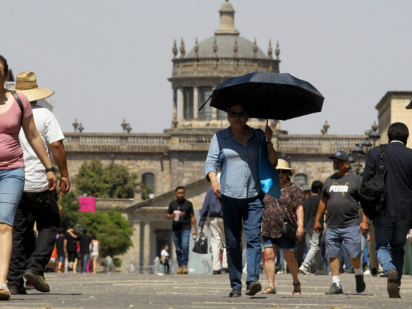 Se registràn temperaturas de calor que alcanzan los 45 grados en la Mèxico
