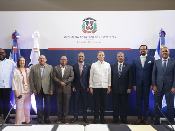 OGTIC y Gabinete de Innovación guían primeros pasos para la creación de la Estrategia Nacional de Inteligencia Artificial