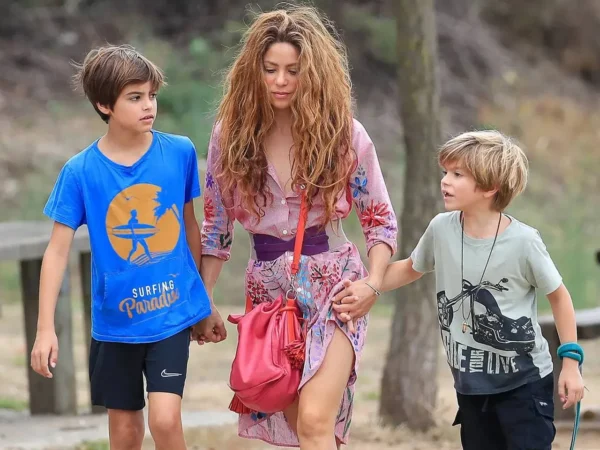 Shakira y sus hijos pasan vacaciones en Costa Rica