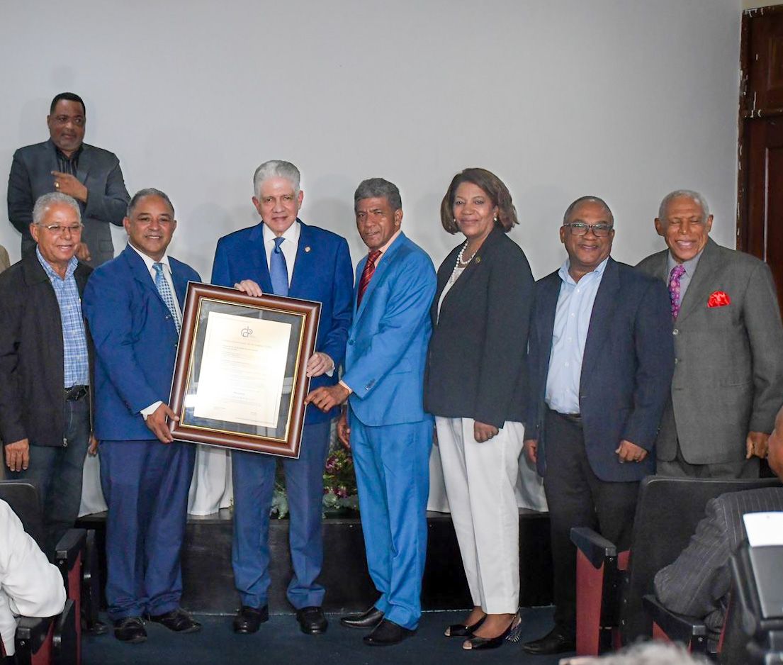 Proclaman a Eduardo Estrella miembro Honorario del Colegio Dominicano de Periodistas