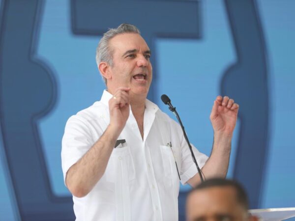 Presidente Luis Abinader dice educaciòn en el paìs està en emergencia desde hace 30 años